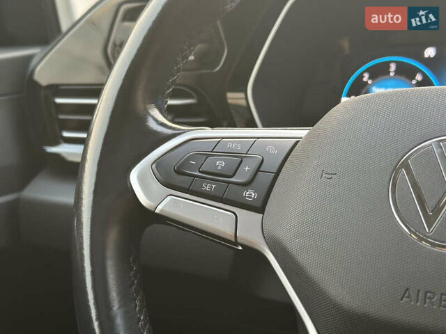 Черный Фольксваген Кадди, объемом двигателя 2 л и пробегом 155 тыс. км за 26950 $, фото 48 на Automoto.ua