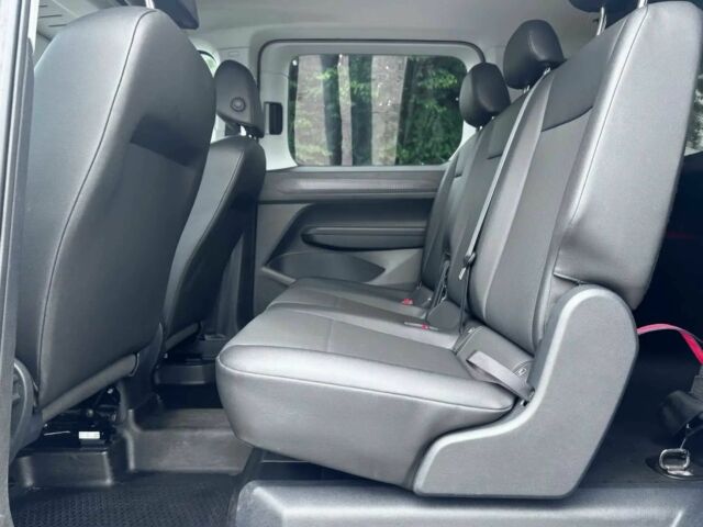 Черный Фольксваген Кадди, объемом двигателя 2 л и пробегом 21 тыс. км за 6800 $, фото 8 на Automoto.ua