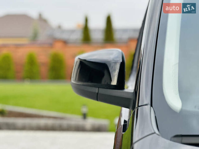 Черный Фольксваген Кадди, объемом двигателя 2 л и пробегом 155 тыс. км за 26950 $, фото 18 на Automoto.ua