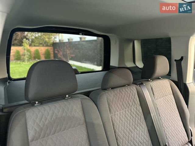 Черный Фольксваген Кадди, объемом двигателя 2 л и пробегом 155 тыс. км за 26950 $, фото 94 на Automoto.ua