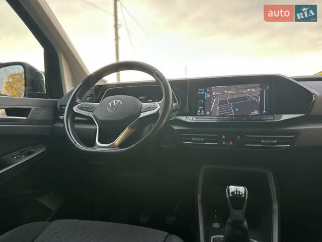 Черный Фольксваген Кадди, объемом двигателя 2 л и пробегом 155 тыс. км за 26950 $, фото 52 на Automoto.ua