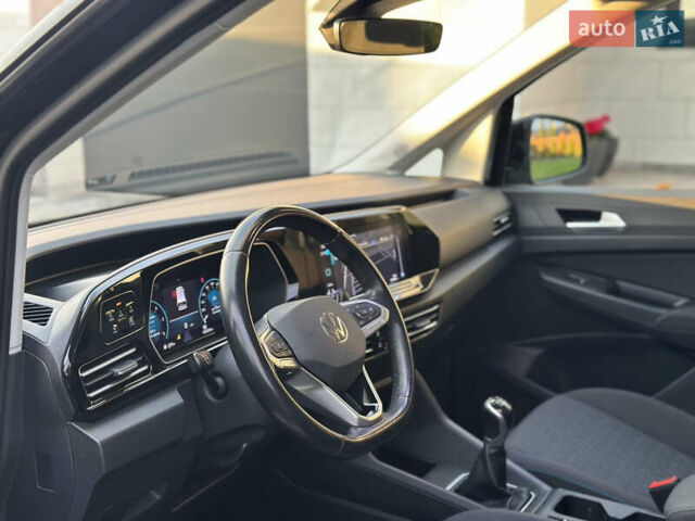 Черный Фольксваген Кадди, объемом двигателя 2 л и пробегом 155 тыс. км за 26950 $, фото 40 на Automoto.ua