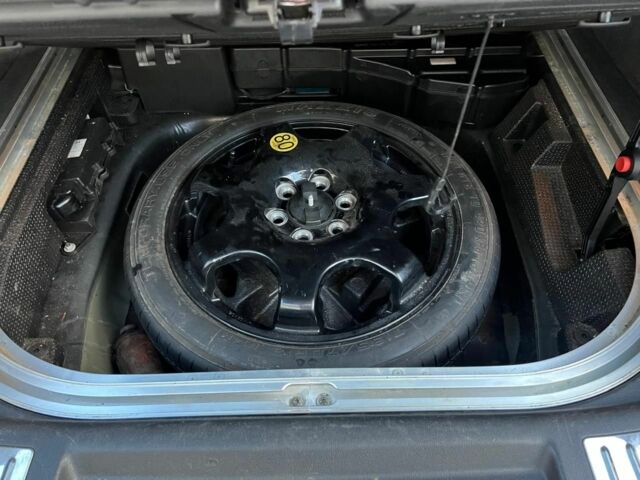 Чорний Фольксваген Кадді, об'ємом двигуна 3 л та пробігом 133 тис. км за 9600 $, фото 3 на Automoto.ua