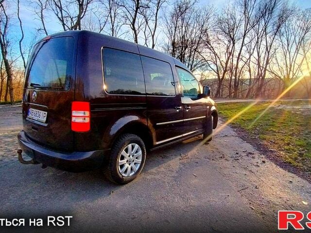 Фіолетовий Фольксваген Кадді, об'ємом двигуна 1.6 л та пробігом 270 тис. км за 8500 $, фото 3 на Automoto.ua