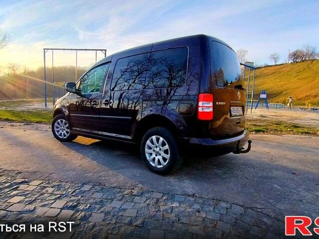 Фіолетовий Фольксваген Кадді, об'ємом двигуна 1.6 л та пробігом 270 тис. км за 8500 $, фото 1 на Automoto.ua