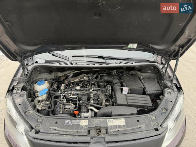 Фиолетовый Фольксваген Кадди, объемом двигателя 1.6 л и пробегом 271 тыс. км за 12999 $, фото 14 на Automoto.ua