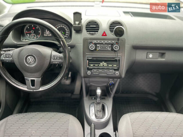 Фиолетовый Фольксваген Кадди, объемом двигателя 1.97 л и пробегом 254 тыс. км за 12800 $, фото 17 на Automoto.ua