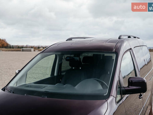 Фиолетовый Фольксваген Кадди, объемом двигателя 1.6 л и пробегом 265 тыс. км за 13500 $, фото 3 на Automoto.ua