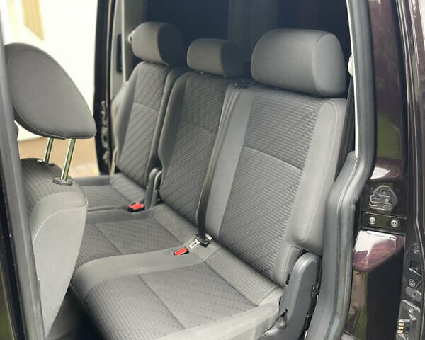 Фиолетовый Фольксваген Кадди, объемом двигателя 1.97 л и пробегом 254 тыс. км за 12800 $, фото 16 на Automoto.ua