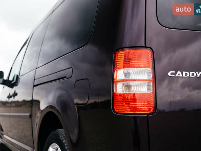 Фиолетовый Фольксваген Кадди, объемом двигателя 1.6 л и пробегом 265 тыс. км за 13500 $, фото 16 на Automoto.ua