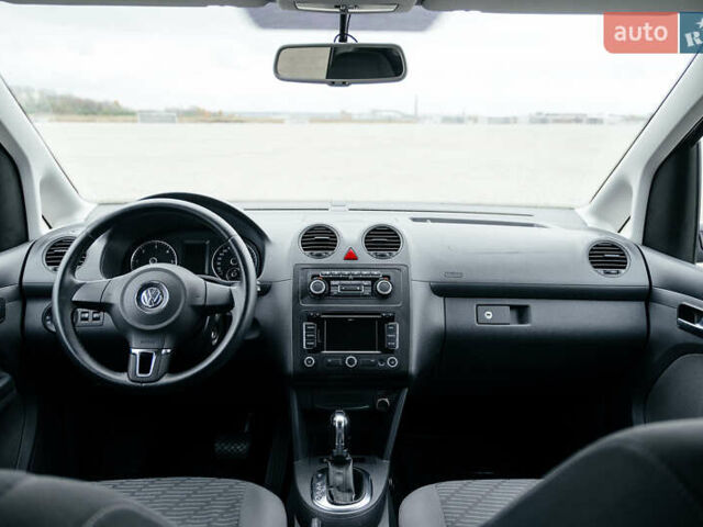 Фиолетовый Фольксваген Кадди, объемом двигателя 1.6 л и пробегом 265 тыс. км за 13500 $, фото 27 на Automoto.ua