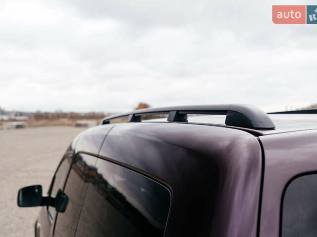 Фиолетовый Фольксваген Кадди, объемом двигателя 1.6 л и пробегом 265 тыс. км за 13500 $, фото 19 на Automoto.ua