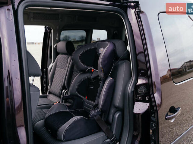 Фиолетовый Фольксваген Кадди, объемом двигателя 1.6 л и пробегом 265 тыс. км за 13500 $, фото 62 на Automoto.ua