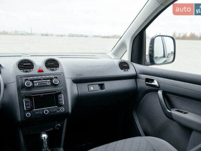 Фиолетовый Фольксваген Кадди, объемом двигателя 1.6 л и пробегом 265 тыс. км за 13500 $, фото 29 на Automoto.ua