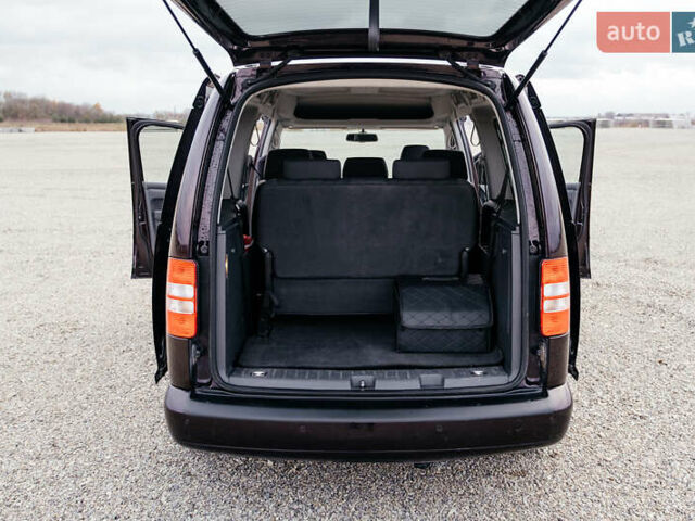 Фиолетовый Фольксваген Кадди, объемом двигателя 1.6 л и пробегом 265 тыс. км за 13500 $, фото 63 на Automoto.ua