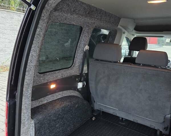 Фиолетовый Фольксваген Кадди, объемом двигателя 1.6 л и пробегом 207 тыс. км за 11300 $, фото 17 на Automoto.ua