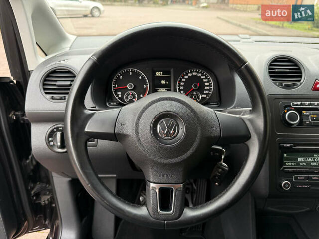 Фиолетовый Фольксваген Кадди, объемом двигателя 1.6 л и пробегом 265 тыс. км за 11499 $, фото 49 на Automoto.ua