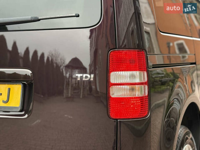 Фиолетовый Фольксваген Кадди, объемом двигателя 1.6 л и пробегом 265 тыс. км за 11499 $, фото 28 на Automoto.ua