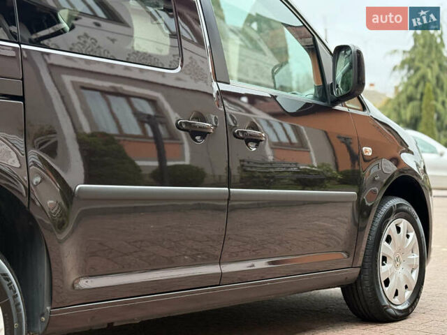 Фиолетовый Фольксваген Кадди, объемом двигателя 1.6 л и пробегом 265 тыс. км за 11499 $, фото 25 на Automoto.ua