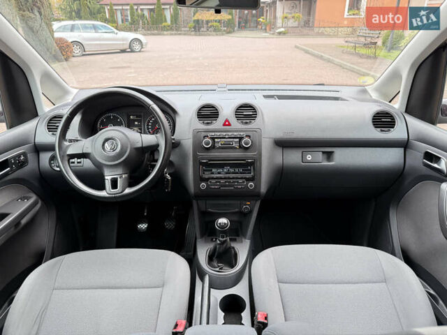 Фиолетовый Фольксваген Кадди, объемом двигателя 1.6 л и пробегом 265 тыс. км за 11499 $, фото 88 на Automoto.ua