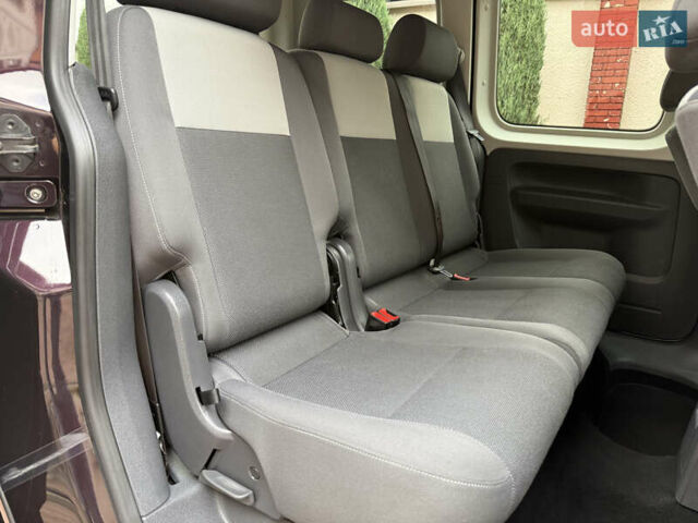 Фиолетовый Фольксваген Кадди, объемом двигателя 1.6 л и пробегом 265 тыс. км за 11499 $, фото 73 на Automoto.ua