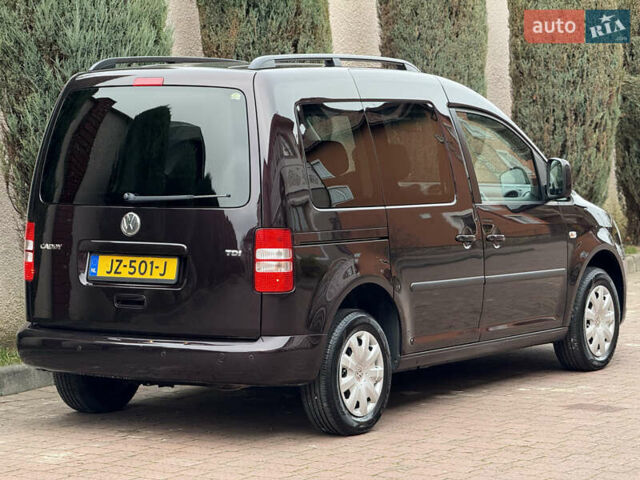 Фиолетовый Фольксваген Кадди, объемом двигателя 1.6 л и пробегом 265 тыс. км за 11499 $, фото 8 на Automoto.ua