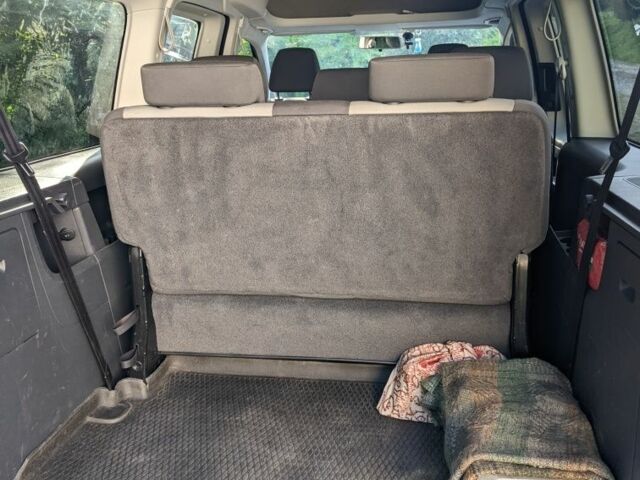 Фиолетовый Фольксваген Кадди, объемом двигателя 1.6 л и пробегом 228 тыс. км за 12200 $, фото 5 на Automoto.ua