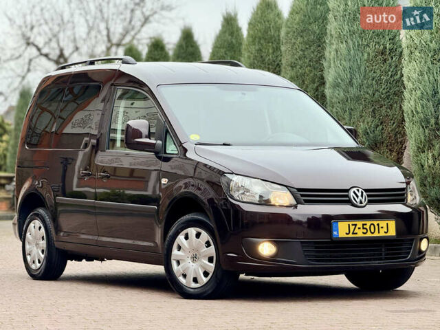 Фиолетовый Фольксваген Кадди, объемом двигателя 1.6 л и пробегом 268 тыс. км за 11250 $, фото 5 на Automoto.ua