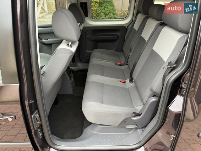 Фиолетовый Фольксваген Кадди, объемом двигателя 1.6 л и пробегом 265 тыс. км за 11499 $, фото 65 на Automoto.ua