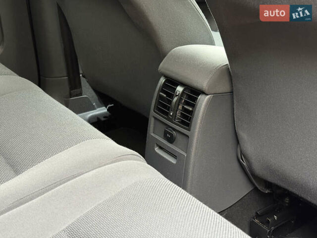 Фиолетовый Фольксваген Кадди, объемом двигателя 1.6 л и пробегом 265 тыс. км за 11499 $, фото 75 на Automoto.ua