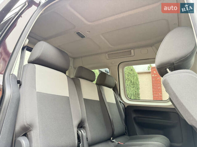 Фиолетовый Фольксваген Кадди, объемом двигателя 1.6 л и пробегом 265 тыс. км за 11499 $, фото 76 на Automoto.ua