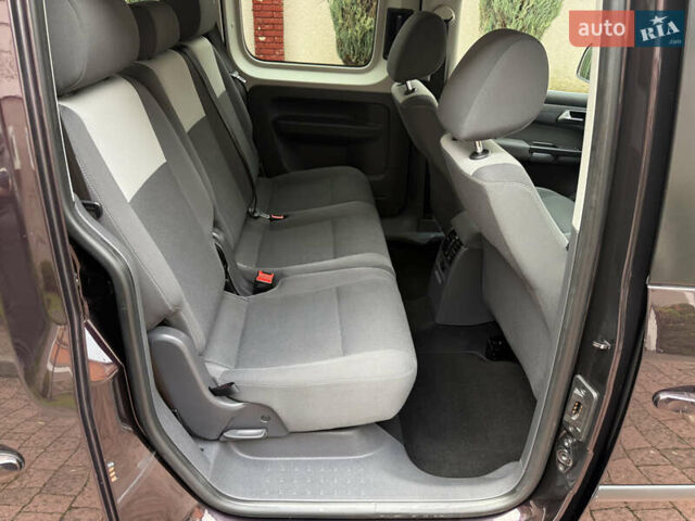 Фиолетовый Фольксваген Кадди, объемом двигателя 1.6 л и пробегом 265 тыс. км за 11499 $, фото 71 на Automoto.ua