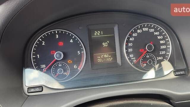 Фиолетовый Фольксваген Кадди, объемом двигателя 2 л и пробегом 26 тыс. км за 17000 $, фото 8 на Automoto.ua