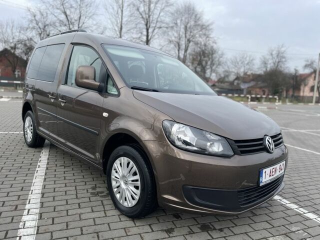 Коричневий Фольксваген Кадді, об'ємом двигуна 1.6 л та пробігом 221 тис. км за 11900 $, фото 3 на Automoto.ua