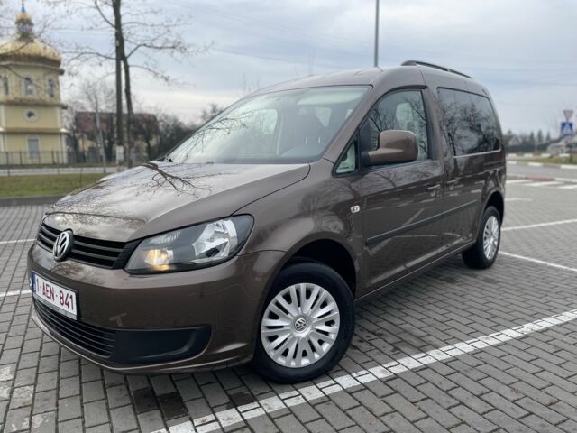 Коричневий Фольксваген Кадді, об'ємом двигуна 1.6 л та пробігом 221 тис. км за 11900 $, фото 2 на Automoto.ua