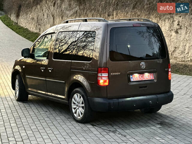 Коричневый Фольксваген Кадди, объемом двигателя 1.6 л и пробегом 272 тыс. км за 10500 $, фото 13 на Automoto.ua