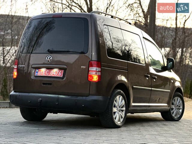 Коричневый Фольксваген Кадди, объемом двигателя 1.6 л и пробегом 272 тыс. км за 10500 $, фото 12 на Automoto.ua