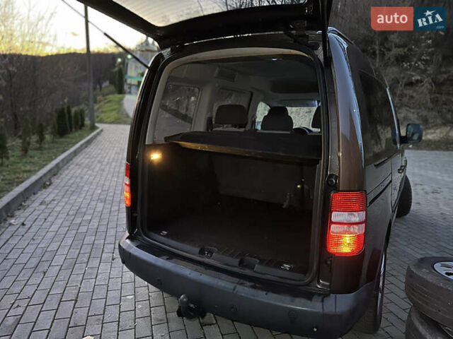 Коричневый Фольксваген Кадди, объемом двигателя 1.6 л и пробегом 272 тыс. км за 10500 $, фото 36 на Automoto.ua