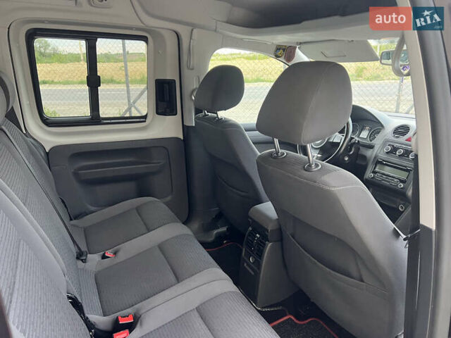 Коричневый Фольксваген Кадди, объемом двигателя 1.6 л и пробегом 203 тыс. км за 12450 $, фото 16 на Automoto.ua