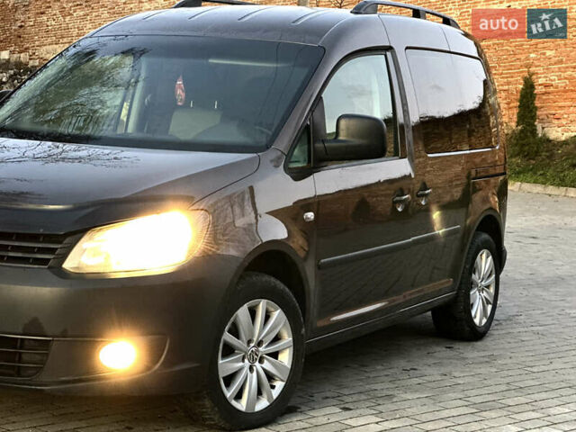 Коричневый Фольксваген Кадди, объемом двигателя 1.6 л и пробегом 272 тыс. км за 10500 $, фото 10 на Automoto.ua
