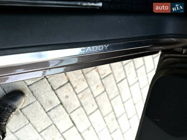 Коричневый Фольксваген Кадди, объемом двигателя 1.6 л и пробегом 272 тыс. км за 10500 $, фото 19 на Automoto.ua