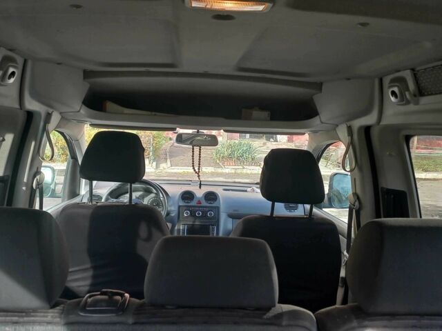 Коричневый Фольксваген Кадди, объемом двигателя 1.6 л и пробегом 225 тыс. км за 13000 $, фото 12 на Automoto.ua