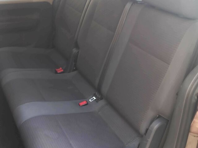 Коричневый Фольксваген Кадди, объемом двигателя 1.6 л и пробегом 225 тыс. км за 13000 $, фото 10 на Automoto.ua