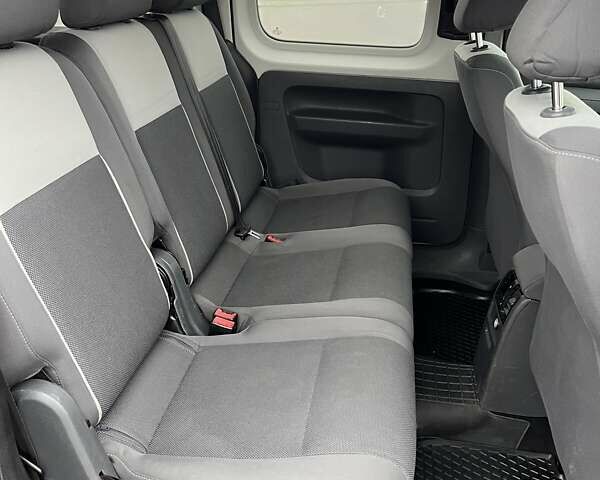 Коричневый Фольксваген Кадди, объемом двигателя 1.6 л и пробегом 271 тыс. км за 7950 $, фото 18 на Automoto.ua