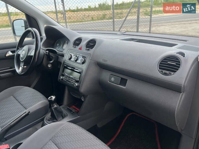 Коричневый Фольксваген Кадди, объемом двигателя 1.6 л и пробегом 203 тыс. км за 12450 $, фото 13 на Automoto.ua