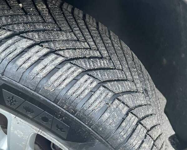 Коричневый Фольксваген Кадди, объемом двигателя 2 л и пробегом 199 тыс. км за 11500 $, фото 18 на Automoto.ua