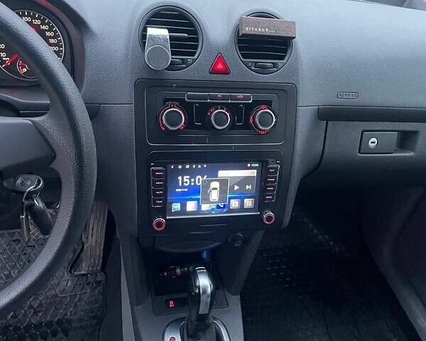 Коричневий Фольксваген Кадді, об'ємом двигуна 1.97 л та пробігом 200 тис. км за 11111 $, фото 14 на Automoto.ua