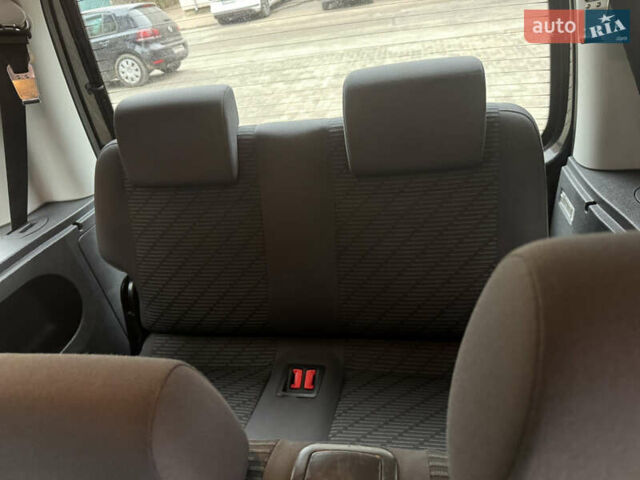 Коричневый Фольксваген Кадди, объемом двигателя 1.6 л и пробегом 231 тыс. км за 10200 $, фото 17 на Automoto.ua