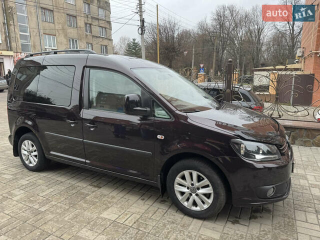 Коричневый Фольксваген Кадди, объемом двигателя 1.6 л и пробегом 231 тыс. км за 10200 $, фото 2 на Automoto.ua