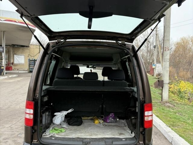 Коричневий Фольксваген Кадді, об'ємом двигуна 1.2 л та пробігом 317 тис. км за 6500 $, фото 5 на Automoto.ua